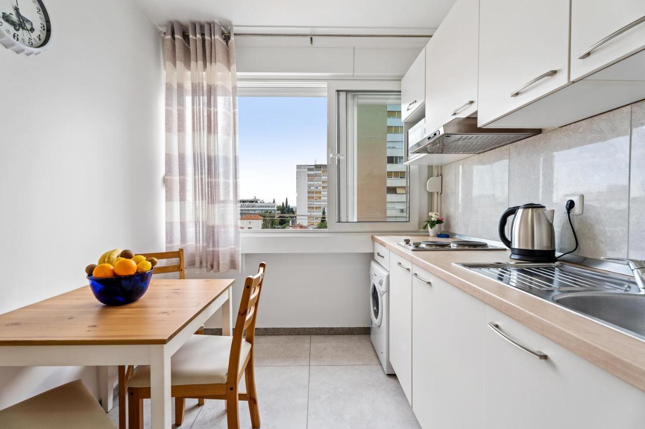 Ferienwohnung Sunshine Split Exterior foto